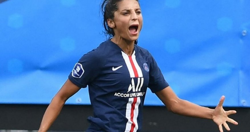 Футболистка 