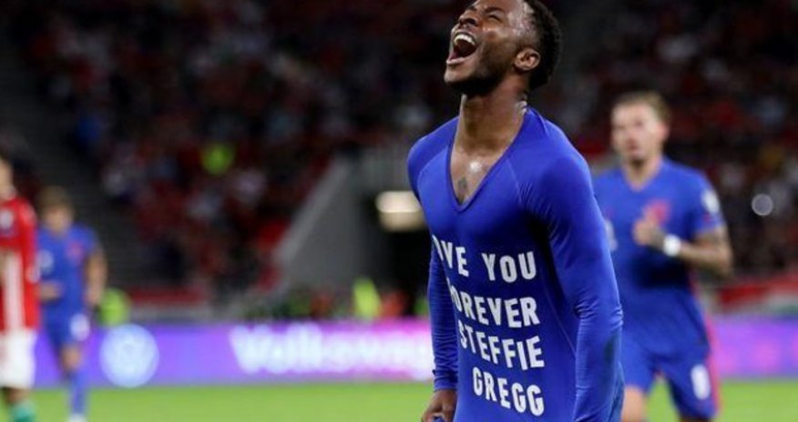 İngiltərə millisinin iki futbolçusu iqrçi təhqirlərə məruz qalıb