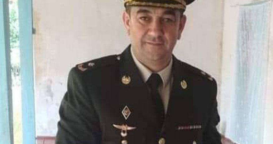 Vəzifəli şəxs atası ilə eyni gündə koronavirusdan öldü - Foto