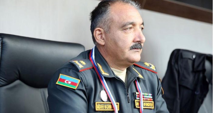 Azərbaycanın Quru Qoşunları komandanı Moskvada səfərdədir - FOTO