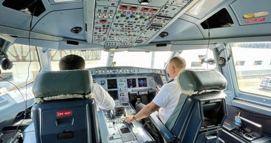 “QARABAĞ” təyyarəsi Füzuli aeroportuna ilk enişi etdi