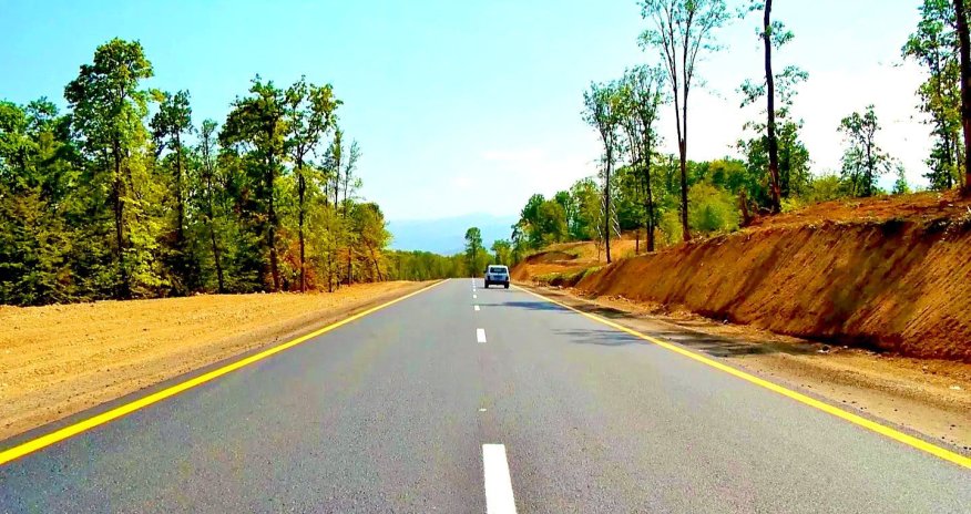 Azerbaijan rapidly building roads leading to Karabakh