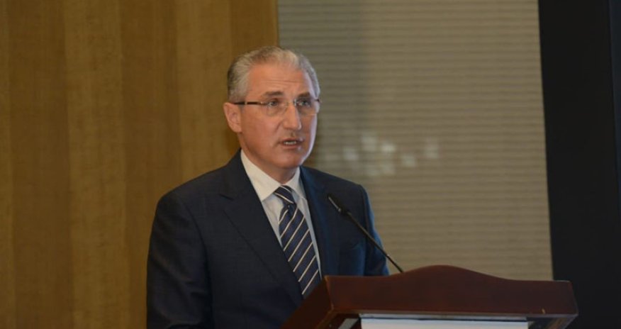 Nazir bütün müşavirlərini vəzifədən azad edibmiş