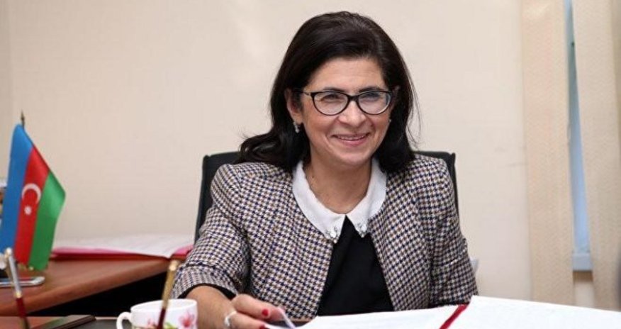 İlham Əliyev Fərəh Əliyevanı təltif etdi