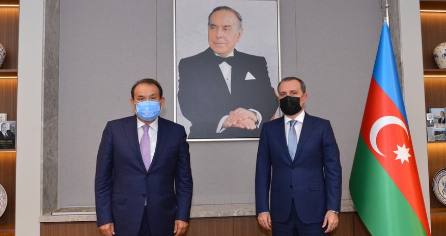 Ceyhun Bayramov Türk Şurasının Baş katibi ilə görüşüb