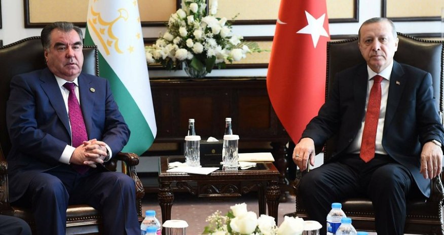Erdogan and Rahmon mull bilateral and regional issues