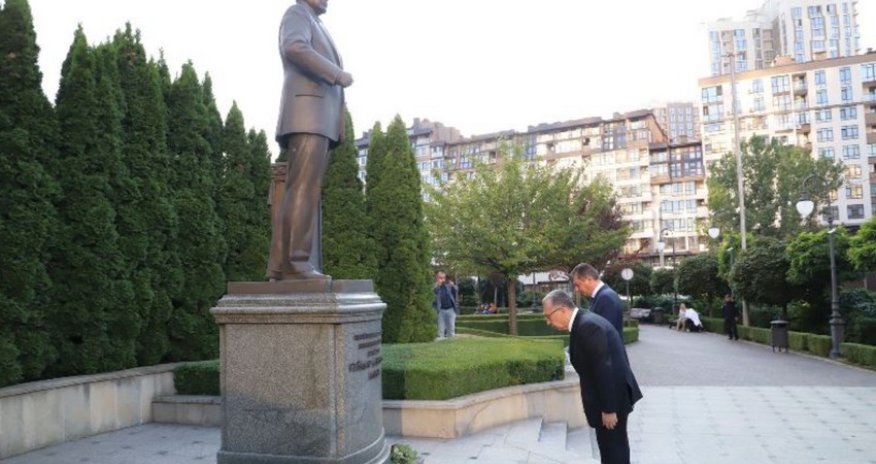 Baku Mayor visiting Kyiv