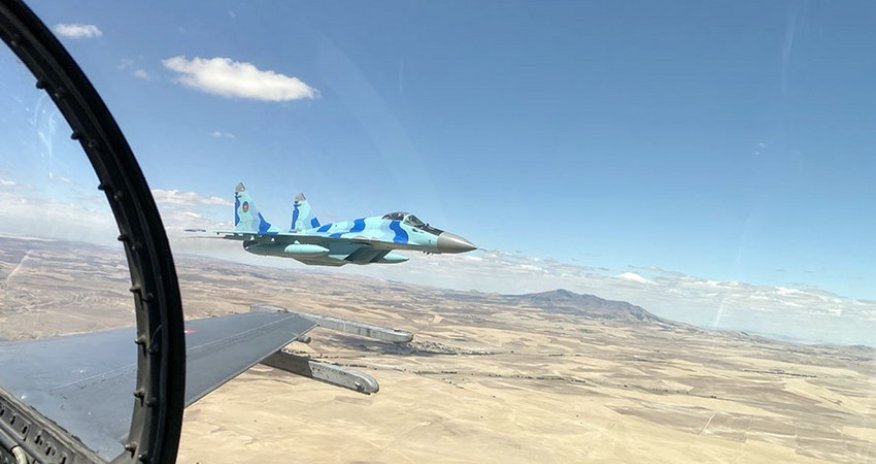 Azerbaijan, Turkish fighter jets fulfill combat tasks