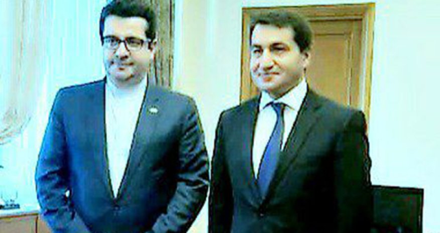 Hikmət Hacıyev İran səfiri ilə gündəmi müzakirə etdi