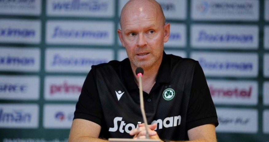 Главный тренер 