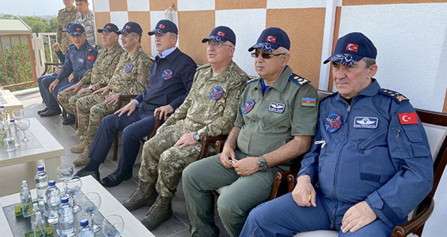 Zakir Həsənovla Hulusi Akar təlimləri izlədi - Fotolar