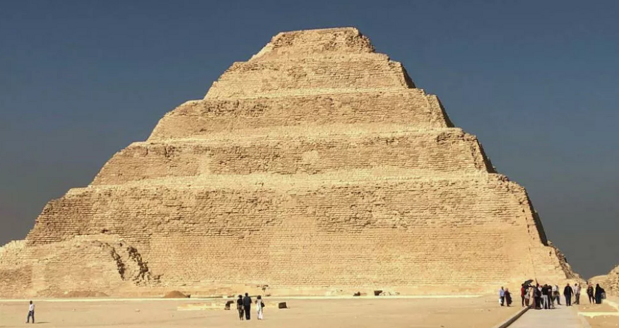 Egypt reopens ancient tomb to tourists, first time in 15 years