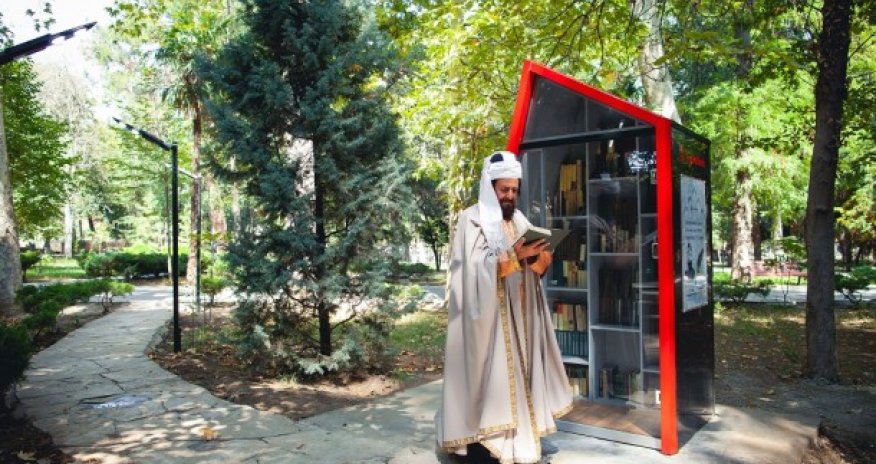 Kapital Bank Gəncədə “Açıq kitabxana”lar quraşdırdı - FOTOLAR