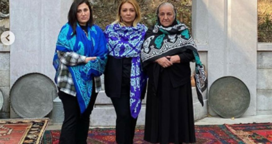 Qəhrəman şəhidlərimizin anaları Şuşada - Foto