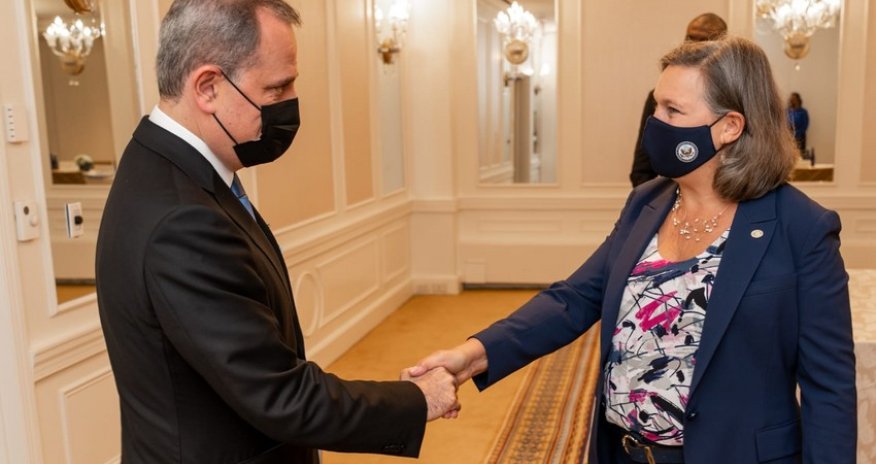 Azerbaijani FM meets Victoria Nuland