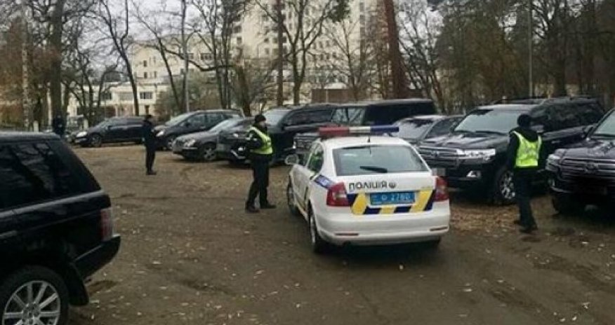 Zelenskinin müşavirinə sui-qəsd edildi