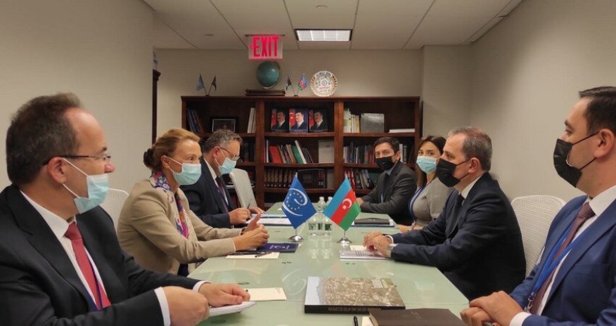 Azerbaijani FM meets sec.-gen. of Council of Europe