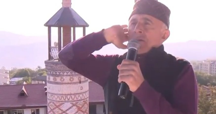 Alim Qasımov Şuşada azan oxudu - VİDEO