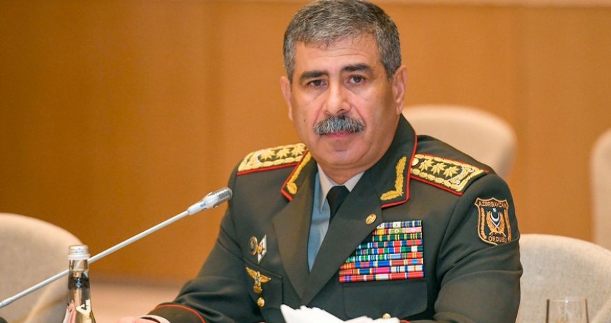 Azerbaijani defense minister visits Second Alley of Honors