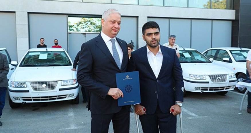 Daha 44 qaziyə avtomobil təqdim olundu - Fotolar