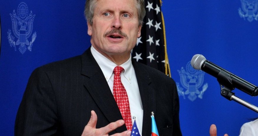 US should work with both Armenia and Azerbaijan to open communication action links, Cekuta says