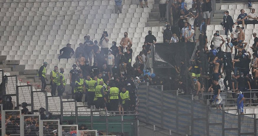 UEFA erməni bayrağı açılan oyunla bağlı qərar verəcək