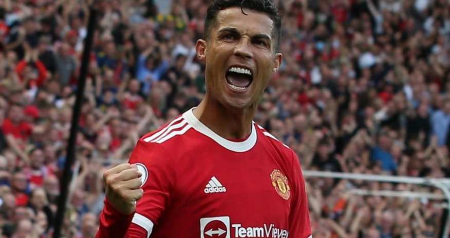 Стала известна зарплата Роналду в 