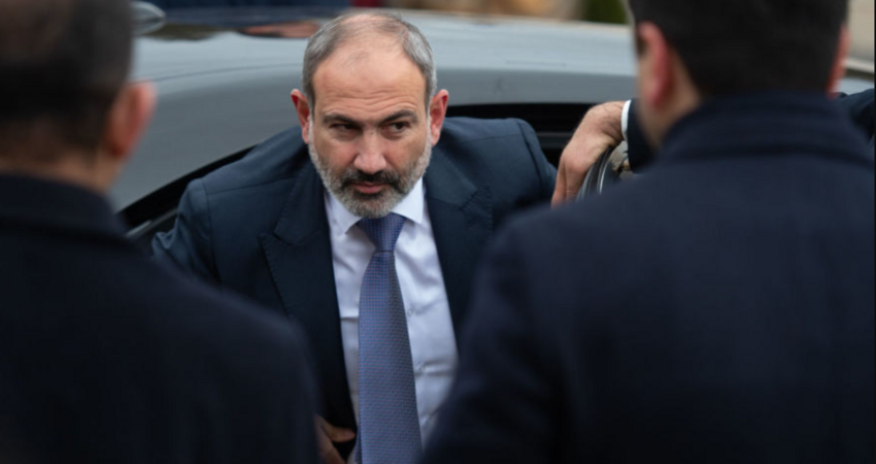 Armenian premier visiting Moscow