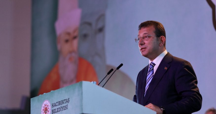 Istanbul mayor congratulates Azerbaijanis on Restoration of Independence Day