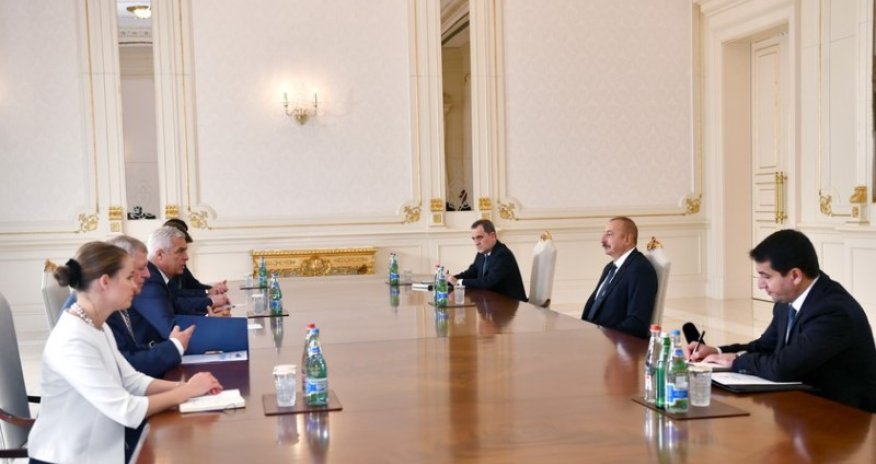 İlham Əliyev Slovakiyanın xarici işlər və Avropa nazirini qəbul edib