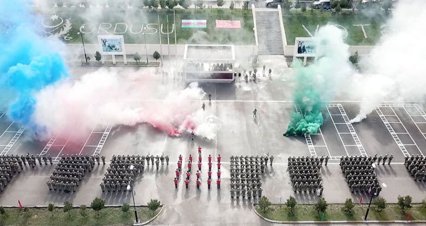 Ordumuzun yeni yaradılan komando hərbi hissəsi istifadəyə verildi - Fotolar+Video