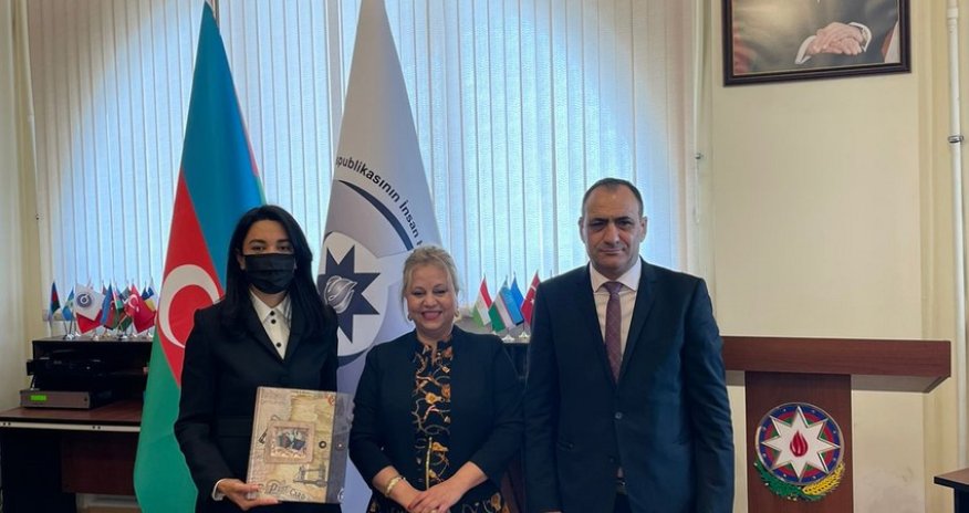 Azerbaijani ombudsman fills Bulgarian official in on Armenian crimes