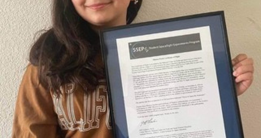 Azerbaijani schoolgirl receives NASA's international certificate