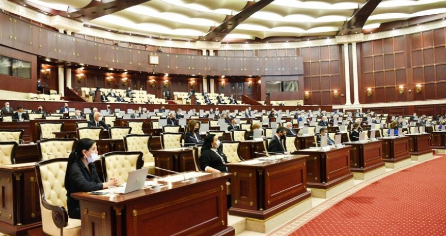 Azerbaijani parliament creates commission over Victory Day