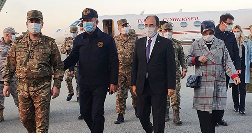 Hulusi Akar Bakıya gəldi - Foto