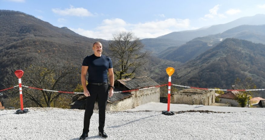 Prezidentlə xanımının Şuşa səfərindən yeni - Fotolar