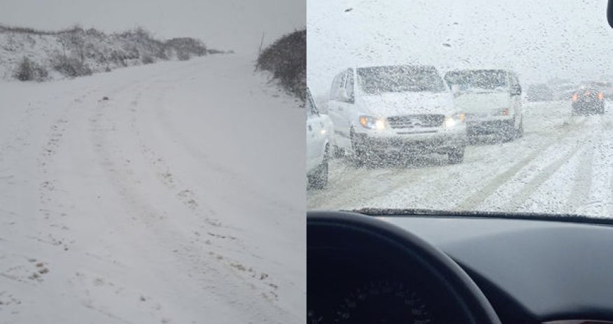 Azərbaycanda qarlı yollar sürücülərə maneə yaratdı