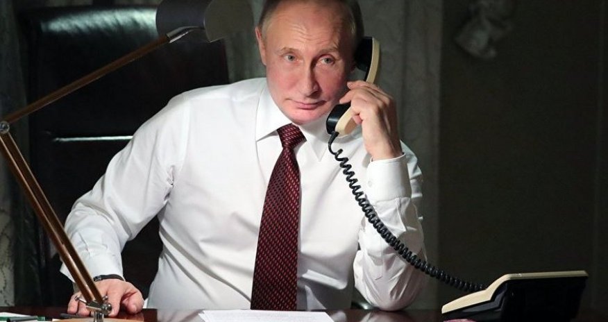 Putin, Pashinyan discuss situation on Azerbaijani-Armenian border