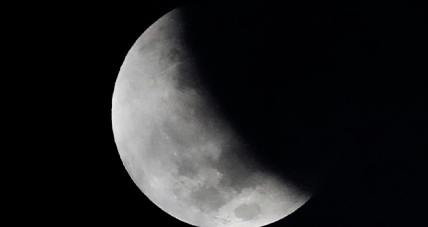 Son altı əsrin ən uzun Ay tutulması belə göründü - Video