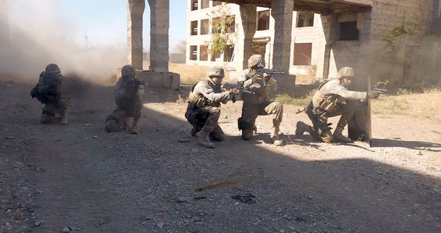 Xüsusi təyinatlılarımızın terrorla mübarizə üzrə təlimi keçirildi - Video