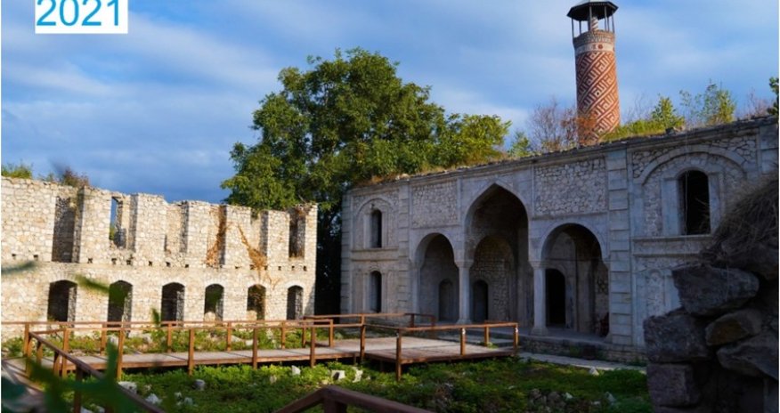 В Шуше продолжаются восстановительные работы в мечети Ашагы Говхар-ага