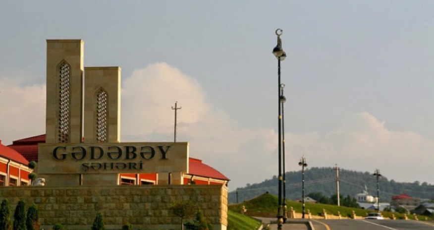 Müdir keçmiş işçisinin pulunu mənimsəyib? - GƏDƏBƏYDƏN ŞİKAYƏT