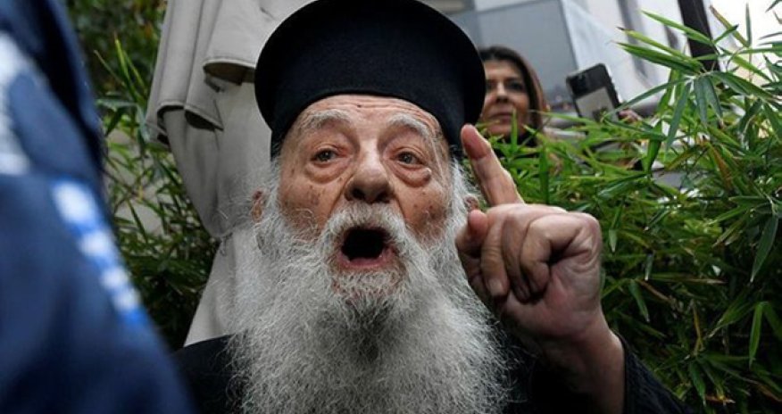 Yaşlı rahib Roma Papasına “Sən kafirsən” dedi - Fotolar