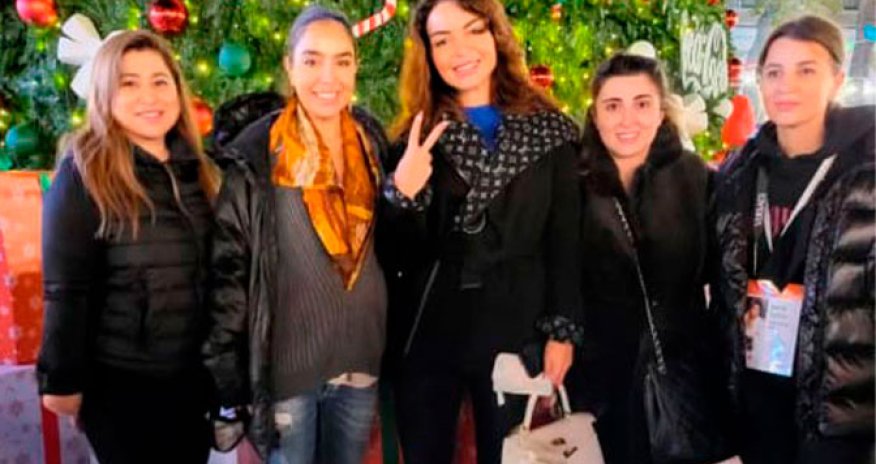 Leyla Əliyeva “Soyuq əllər, isti ürək” yarmarkasında - Fotolar