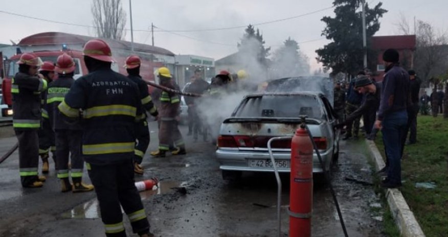 İşığı kəsilən şəxs “Azərişıq” əməkdaşının maşınını yandırdı - YENİLƏNİB - VİDEO