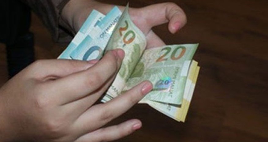 Bu universitetdə əməkhaqqı artırıldı