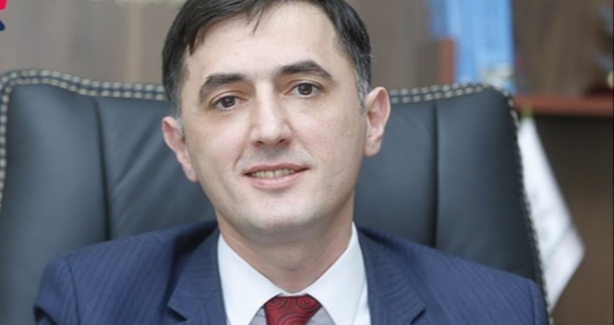 Tural Abbaslı toyuna hansı siyasətçiləri çağırıb?