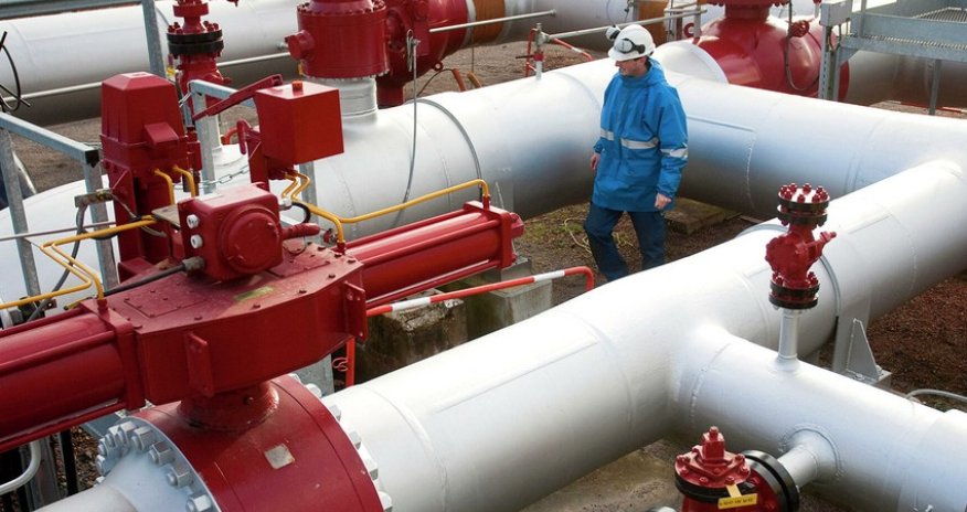 Prices of gas futures in Europe rise by 5.5%