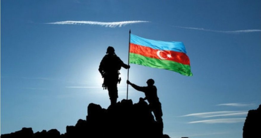 Zakir Hasanov advises writers about Patriotic War
