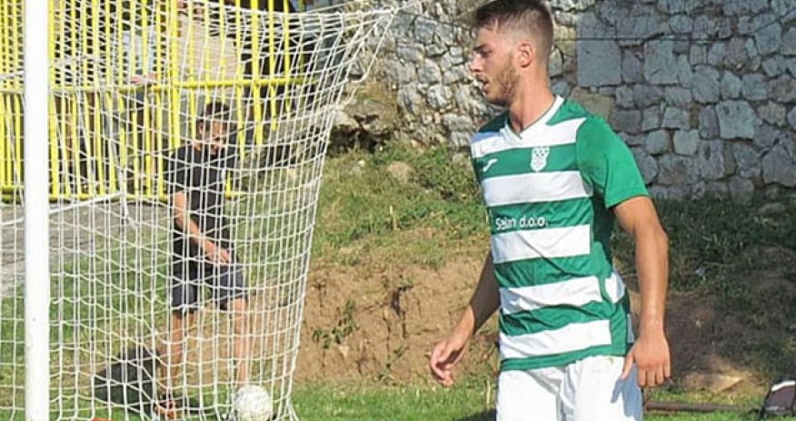 23 yaşlı futbolçu məşqdə yıxılaraq öldü